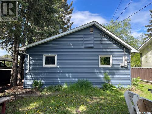 618 3Rd Avenue W, Meadow Lake, SK - Outdoor