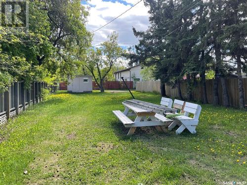 618 3Rd Avenue W, Meadow Lake, SK - Outdoor With Backyard