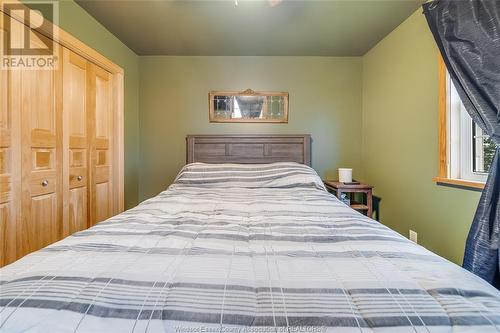 7205 Walker, Tecumseh, ON - Indoor Photo Showing Bedroom