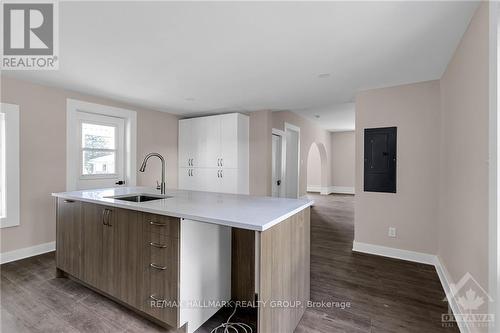 526 Church Street, North Dundas (706 - Winchester), ON - Indoor Photo Showing Kitchen