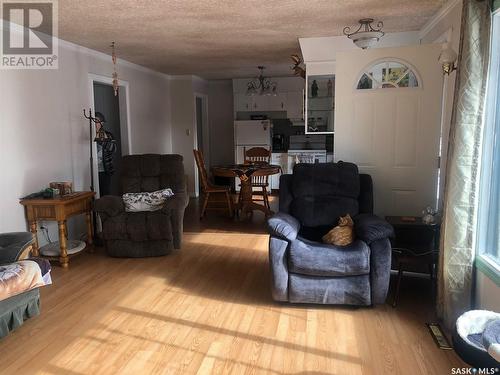 251 Northern Avenue, Canora, SK - Indoor Photo Showing Living Room