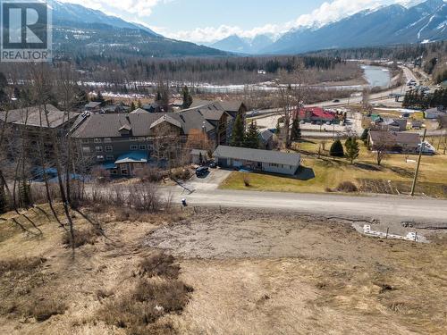 1653 Mcleod Avenue, Fernie, BC 