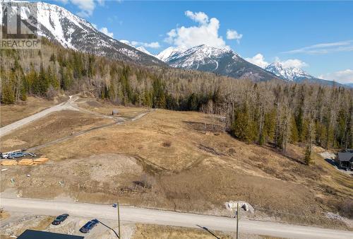 1653 Mcleod Avenue, Fernie, BC 