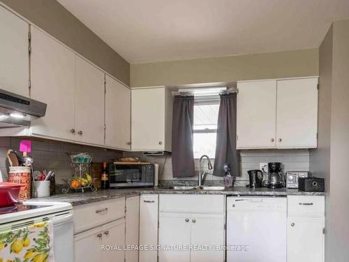 45 Gilbert St, Belleville, ON - Indoor Photo Showing Kitchen