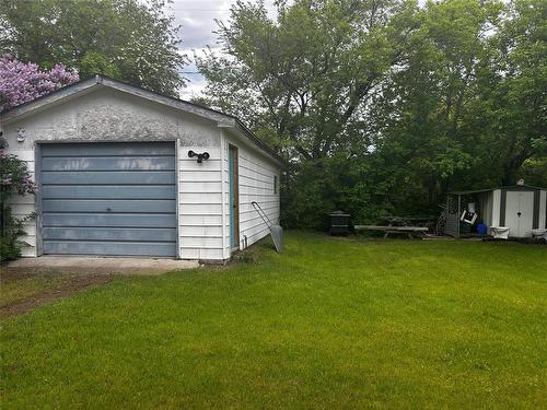 1617 7Th Street, Brandon, MB - Outdoor