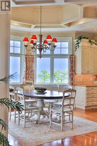 872 Whittier Crescent, Mississauga (Lorne Park), ON - Indoor Photo Showing Dining Room