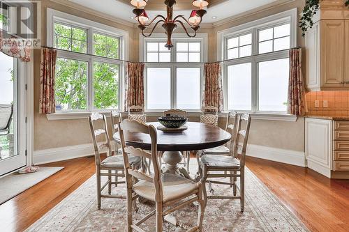 872 Whittier Crescent, Mississauga, ON - Indoor Photo Showing Dining Room