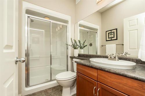 1 856 John Bruce Road E, Winnipeg, MB - Indoor Photo Showing Bathroom