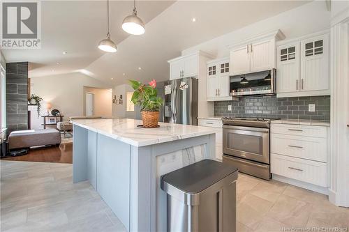 121 Meredith Avenue, Saint John, NB - Indoor Photo Showing Kitchen With Upgraded Kitchen