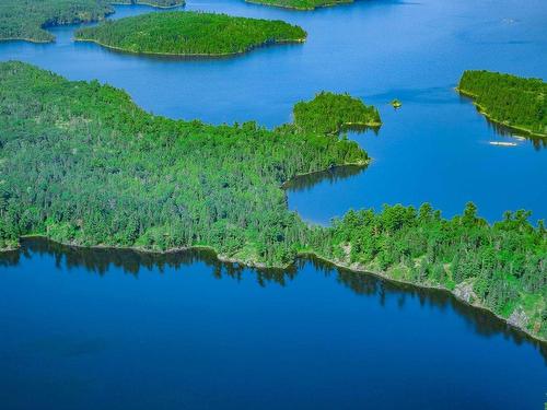 8 Five Point Island, South Of Kenora, ON 