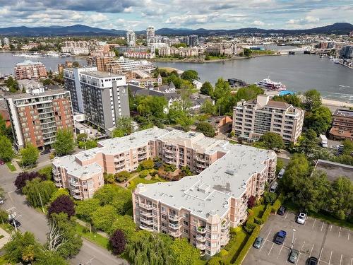 214-405 Quebec St, Victoria, BC - Outdoor With Body Of Water With View