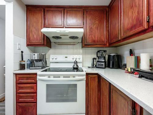 Cuisine - 1-7815 Av. Niagara, Brossard, QC - Indoor Photo Showing Kitchen