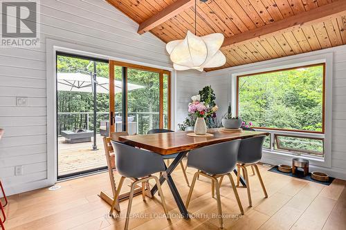 111 Castleview Road, Blue Mountains, ON - Indoor Photo Showing Dining Room