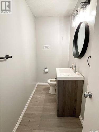 108 Main Street W, Dorintosh, SK - Indoor Photo Showing Bathroom