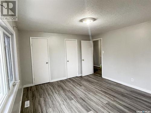 108 Main Street W, Dorintosh, SK - Indoor Photo Showing Other Room