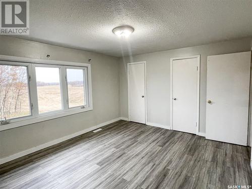 108 Main Street W, Dorintosh, SK - Indoor Photo Showing Other Room