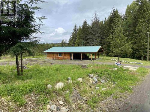 335 Egan Road, Terrace, BC - Outdoor