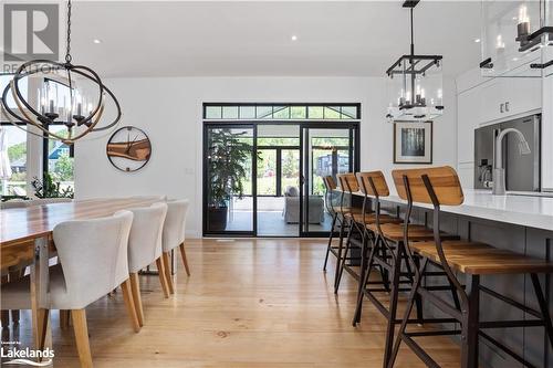 106 Barton Boulevard, Clarksburg, ON - Indoor Photo Showing Dining Room