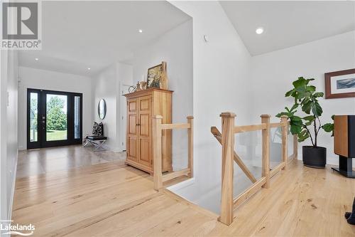 106 Barton Boulevard, Clarksburg, ON - Indoor Photo Showing Bathroom