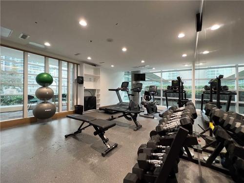 81 Navy Wharf Court|Unit #303, Toronto, ON - Indoor Photo Showing Gym Room