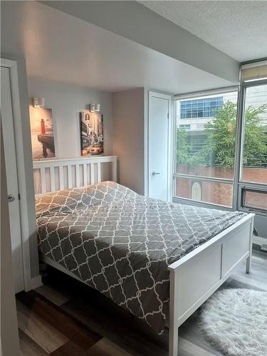 81 Navy Wharf Court|Unit #303, Toronto, ON - Indoor Photo Showing Bedroom