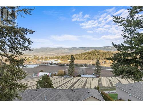 2325 Silver Place Unit# 16, Kelowna, BC - Outdoor With View