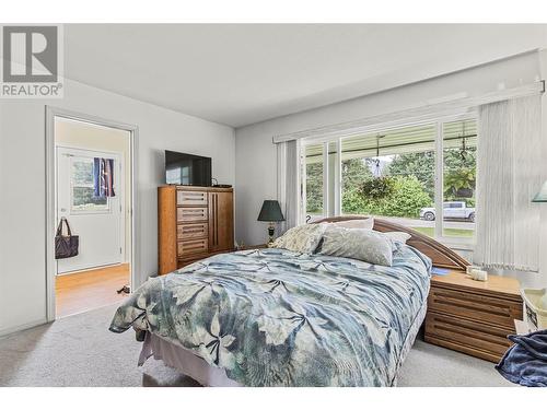 3015 Laforme Boulevard, Revelstoke, BC - Indoor Photo Showing Bedroom