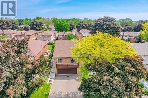 3218 Mccarthy Court, Mississauga, ON - Outdoor