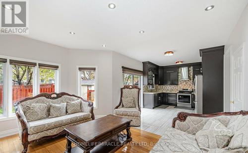 144 Lockwood Road, Brampton, ON - Indoor Photo Showing Living Room