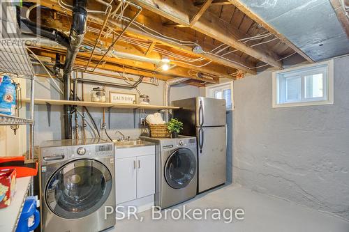 35 Peltz Avenue, Kitchener, ON - Indoor Photo Showing Laundry Room