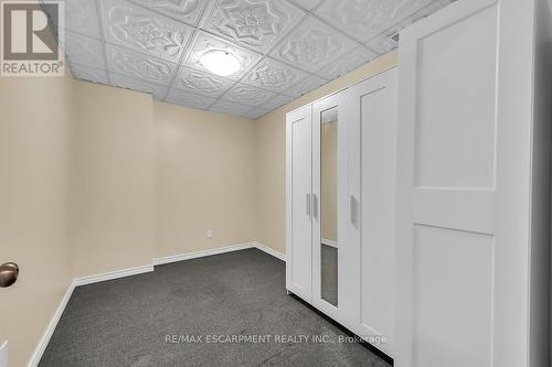 1315 Main Street E, Hamilton, ON - Indoor Photo Showing Other Room