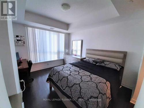 214Sw - 9191 Yonge Street, Richmond Hill, ON - Indoor Photo Showing Bedroom