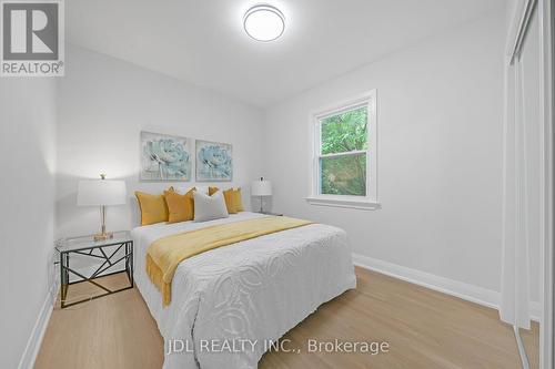 243 Lennox Avenue, Richmond Hill, ON - Indoor Photo Showing Bedroom