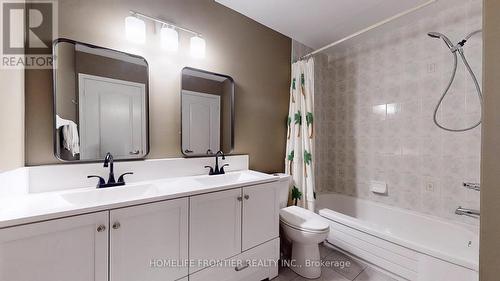 50 Futura Avenue, Richmond Hill, ON - Indoor Photo Showing Bathroom