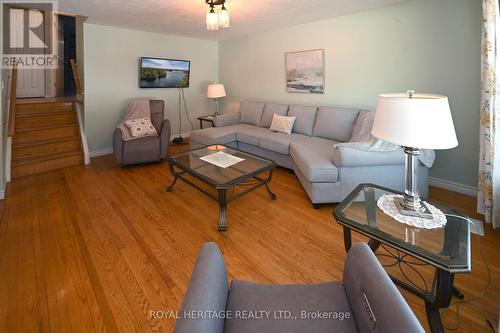 14 Marshall Park Drive, North Bay, ON - Indoor Photo Showing Living Room