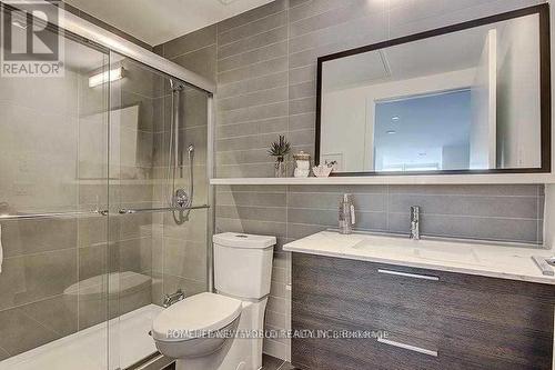 311 - 501 Adelaide Street W, Toronto (Waterfront Communities), ON - Indoor Photo Showing Bathroom