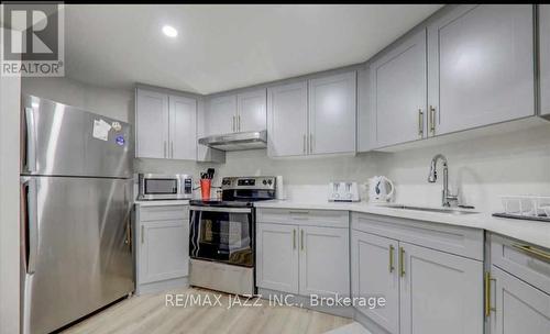 Lower - 107 Apple Blossom Boulevard, Clarington, ON - Indoor Photo Showing Kitchen