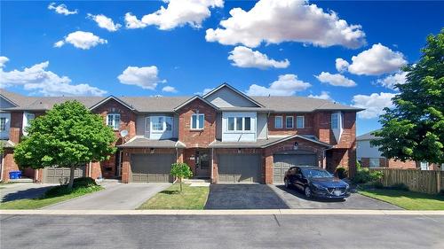 346 Highland Road W|Unit #18, Stoney Creek, ON - Outdoor With Facade