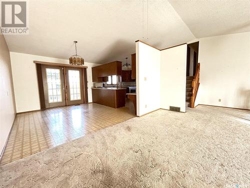 52 Harrigan Crescent, Maple Creek, SK - Indoor Photo Showing Kitchen