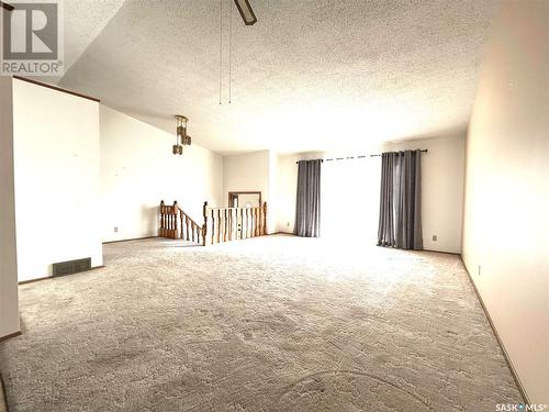 52 Harrigan Crescent, Maple Creek, SK - Indoor Photo Showing Other Room