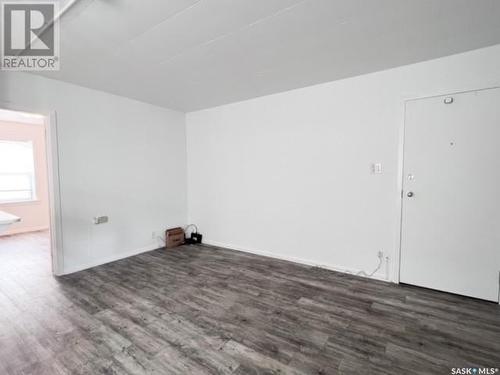 133 3Rd Avenue Ne, Swift Current, SK - Indoor Photo Showing Other Room