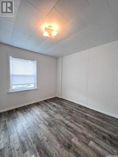 133 3Rd Avenue Ne, Swift Current, SK - Indoor Photo Showing Other Room