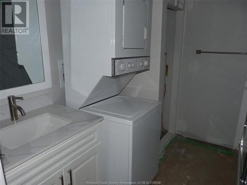 11408 County Road 46 Unit# 20, Comber, ON - Indoor Photo Showing Laundry Room