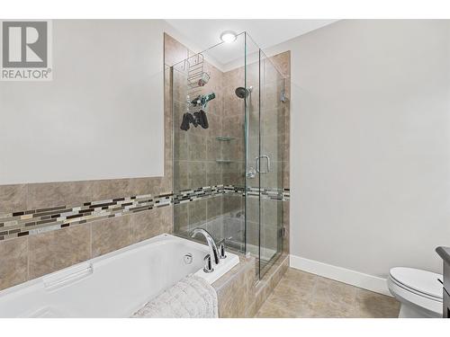 4100 Rockcress Court, Vernon, BC - Indoor Photo Showing Bathroom