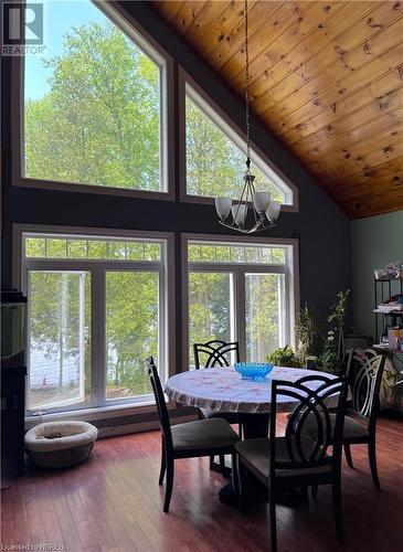 884 Dunlop Shores Road, Elliot Lake, ON - Indoor Photo Showing Dining Room