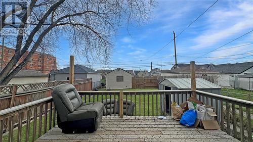 1132 Windsor Avenue, Windsor, ON - Outdoor With Deck Patio Veranda