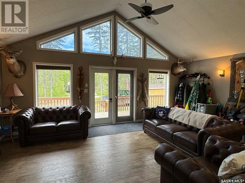 2 307 Birch Street, Lac La Ronge, SK - Indoor Photo Showing Living Room