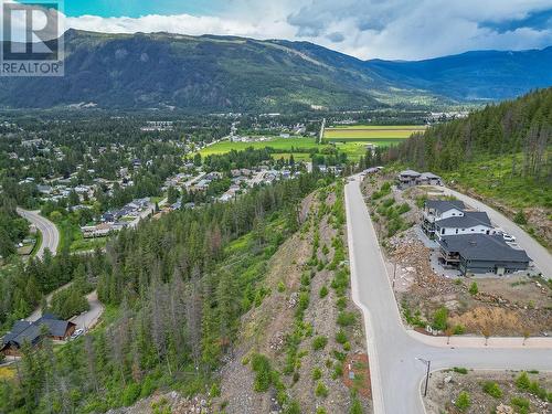 258 Bayview Drive, Sicamous, BC 