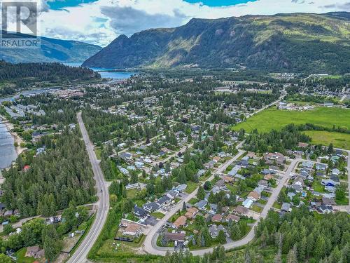 258 Bayview Drive, Sicamous, BC 