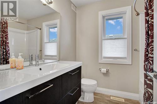 531 Evergreen Boulevard, Saskatoon, SK - Indoor Photo Showing Bathroom